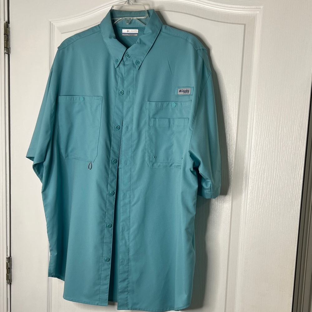 Columbia Teal Short-Sleeve Button-Up Shirt